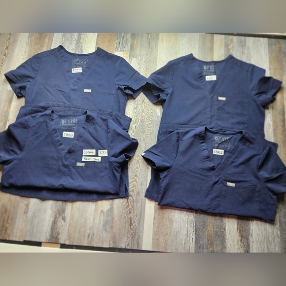 Figs Scrubs Casma Top Navy Blue XXS Lot of 4 - Picture 2 of 7